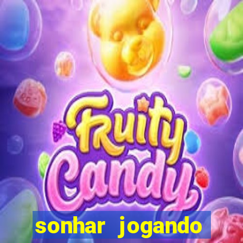 sonhar jogando futebol e fazendo gol